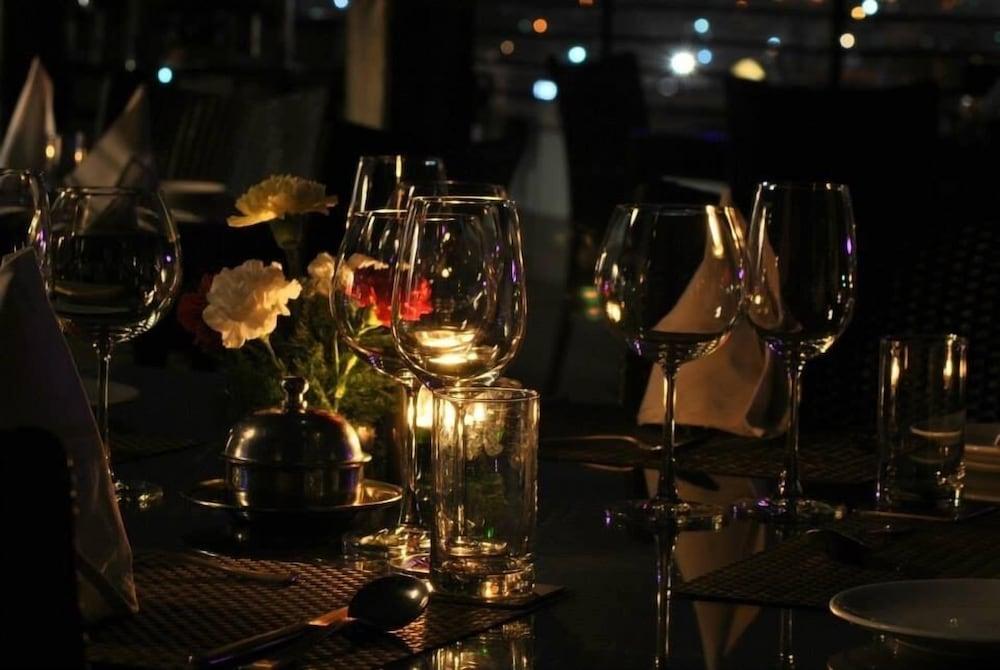 Royal Orchid Central Jaipur, Bani Park Екстер'єр фото