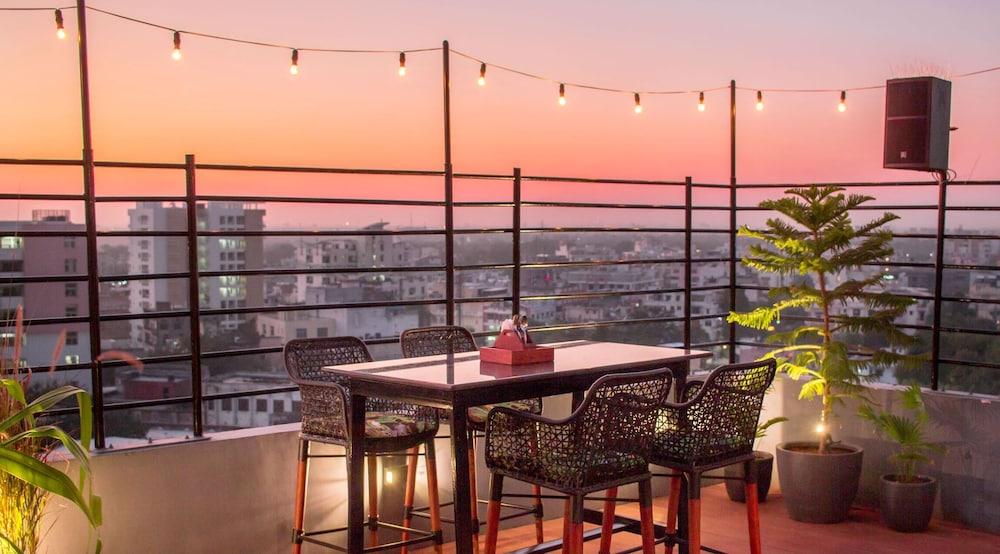 Royal Orchid Central Jaipur, Bani Park Екстер'єр фото