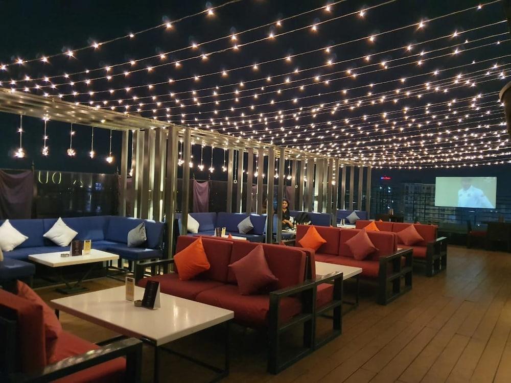 Royal Orchid Central Jaipur, Bani Park Екстер'єр фото