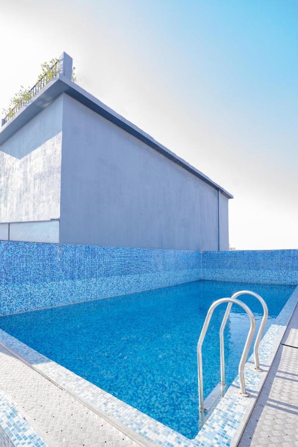 Royal Orchid Central Jaipur, Bani Park Екстер'єр фото