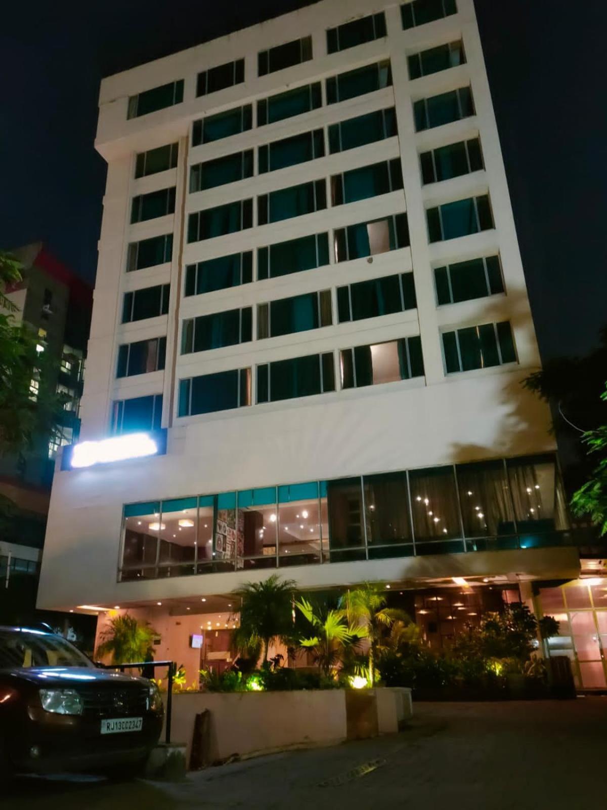 Royal Orchid Central Jaipur, Bani Park Екстер'єр фото