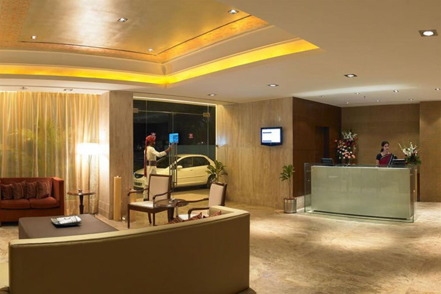 Royal Orchid Central Jaipur, Bani Park Екстер'єр фото