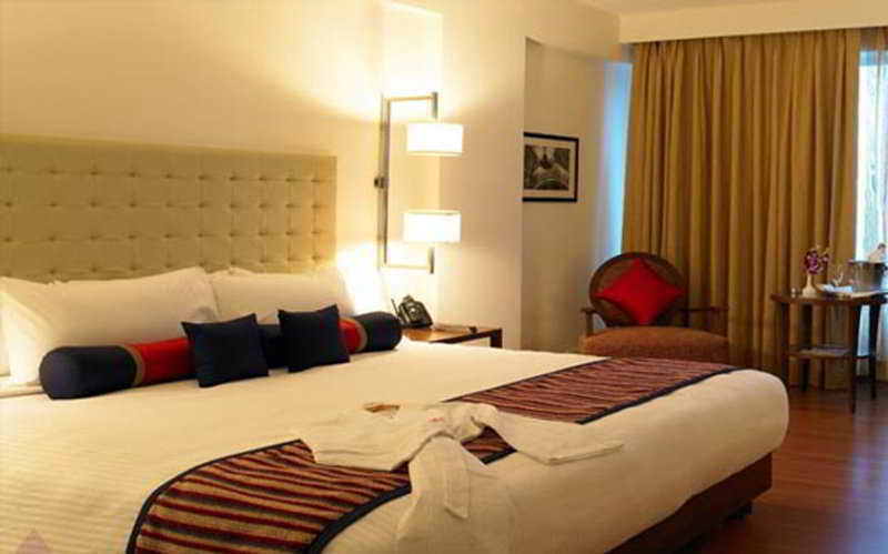 Royal Orchid Central Jaipur, Bani Park Екстер'єр фото